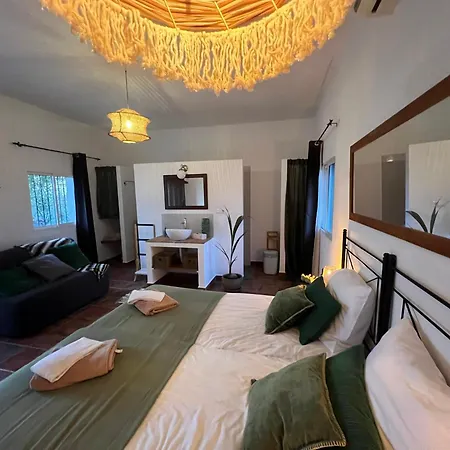 Casa Azafranes - Boutique - * Arenas (Malaga)